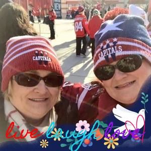 Meet your Posher, Debbie